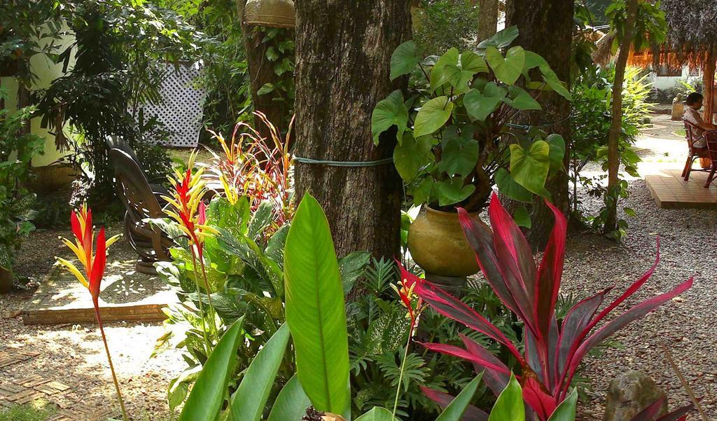 Mut Mee Garden Guest House Нонгкхай Экстерьер фото