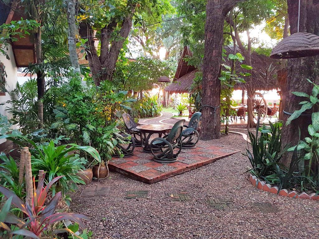 Mut Mee Garden Guest House Нонгкхай Экстерьер фото
